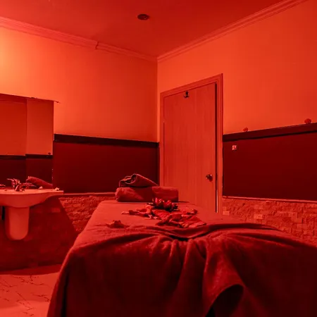 Hotel Grand Cortez Halal Family Konaklı